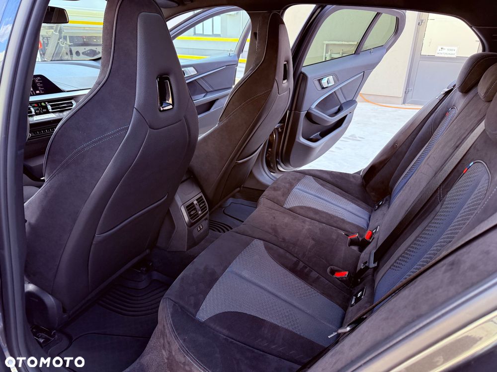 BMW Seria 1 118i M Sport - 28