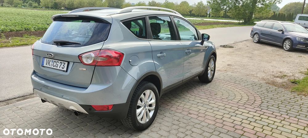 Ford Kuga 2.0 TDCi Titanium - 4