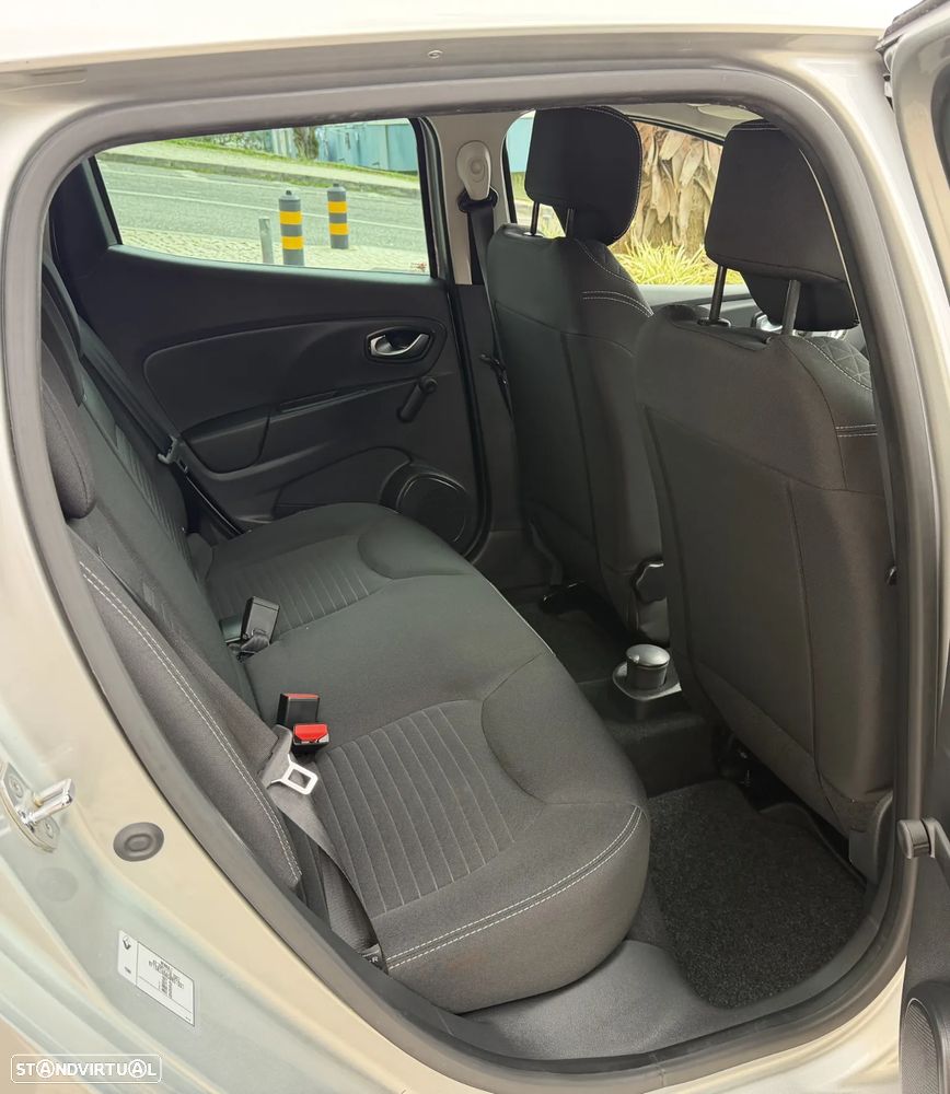 Renault Clio 0.9 TCe Limited - 19