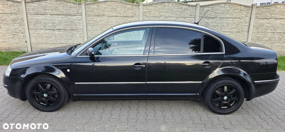 Skoda Superb 2.8 V6 Tiptronic Elegance - 6