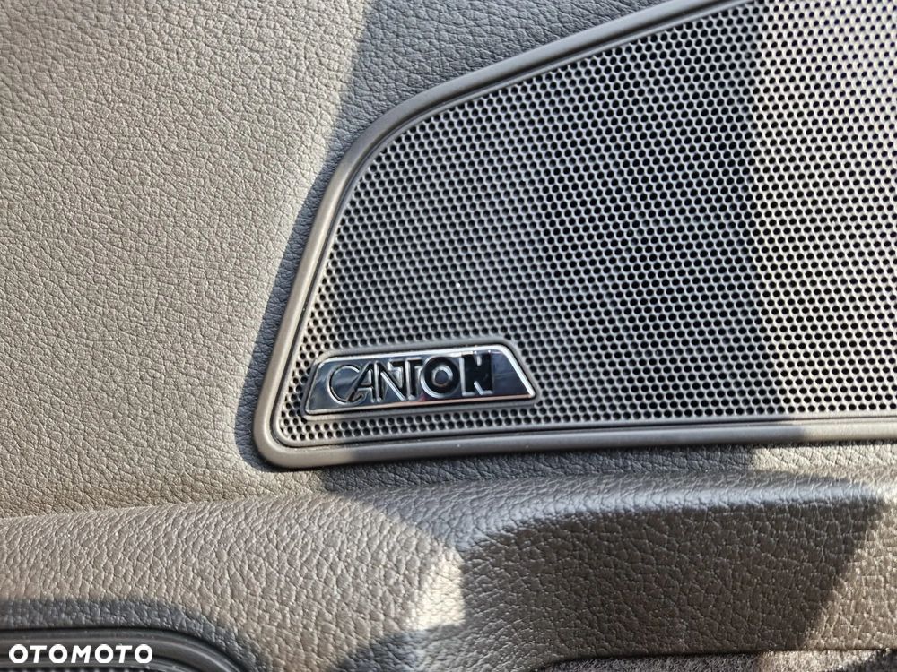 Skoda Superb 2.0 TDI DSG Premium Edition - 27