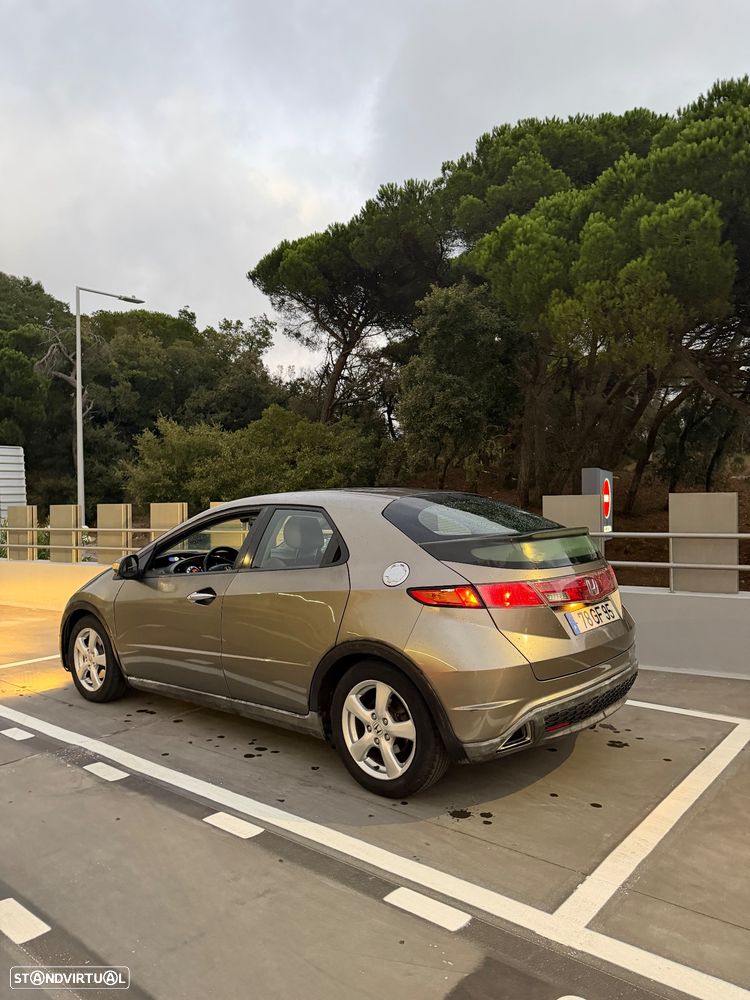 Honda Civic 1.4 Sport EC - 10