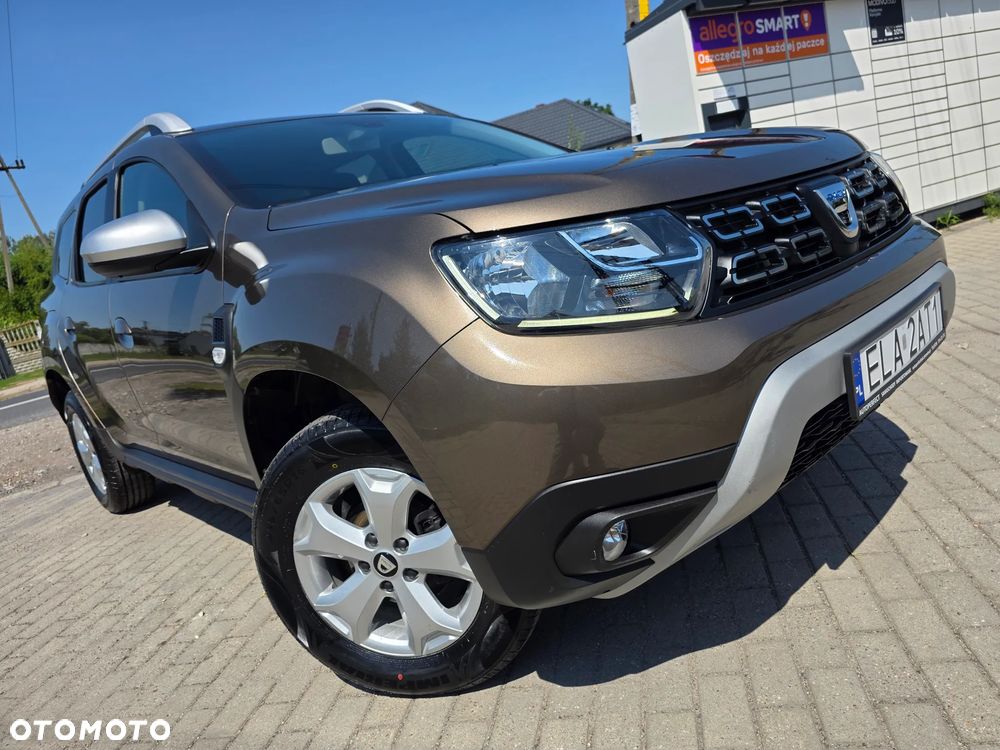 Dacia Duster 1.6 16V 105 4x2 Essentiel - 4