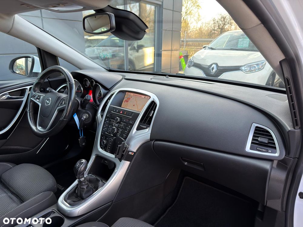 Opel Astra 1.4 Turbo Edition - 30