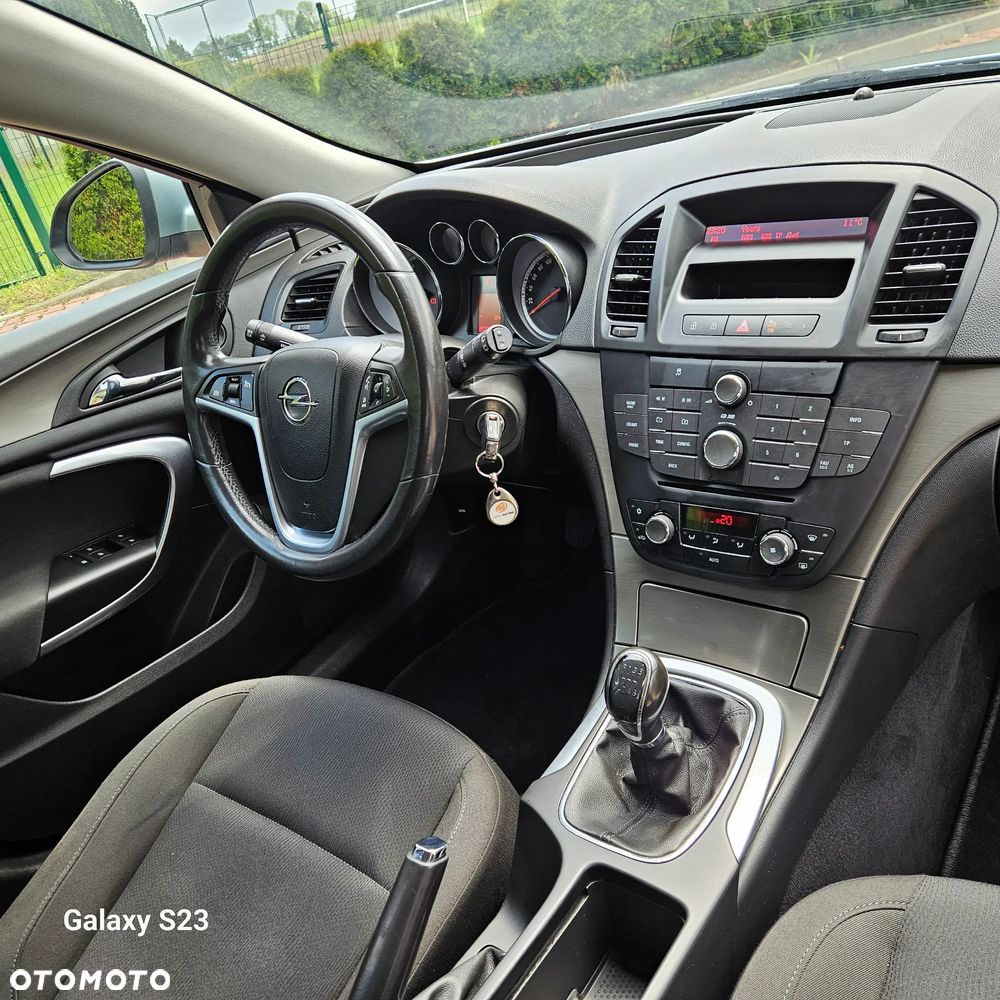 Opel Insignia 1.6 Design Edition - 27