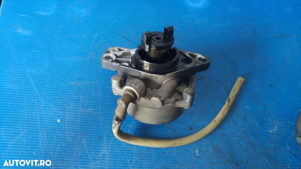 pompa vacuum 1.3 jtd 188a9000 fiat doblo idea punto 188 lancia musa ypsilon 73501358 - 1