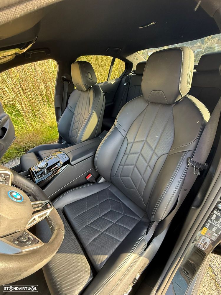 BMW 530 e Pack Desportivo M - 10