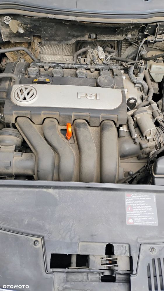 Volkswagen Passat 2.0 FSI Comfortline - 13
