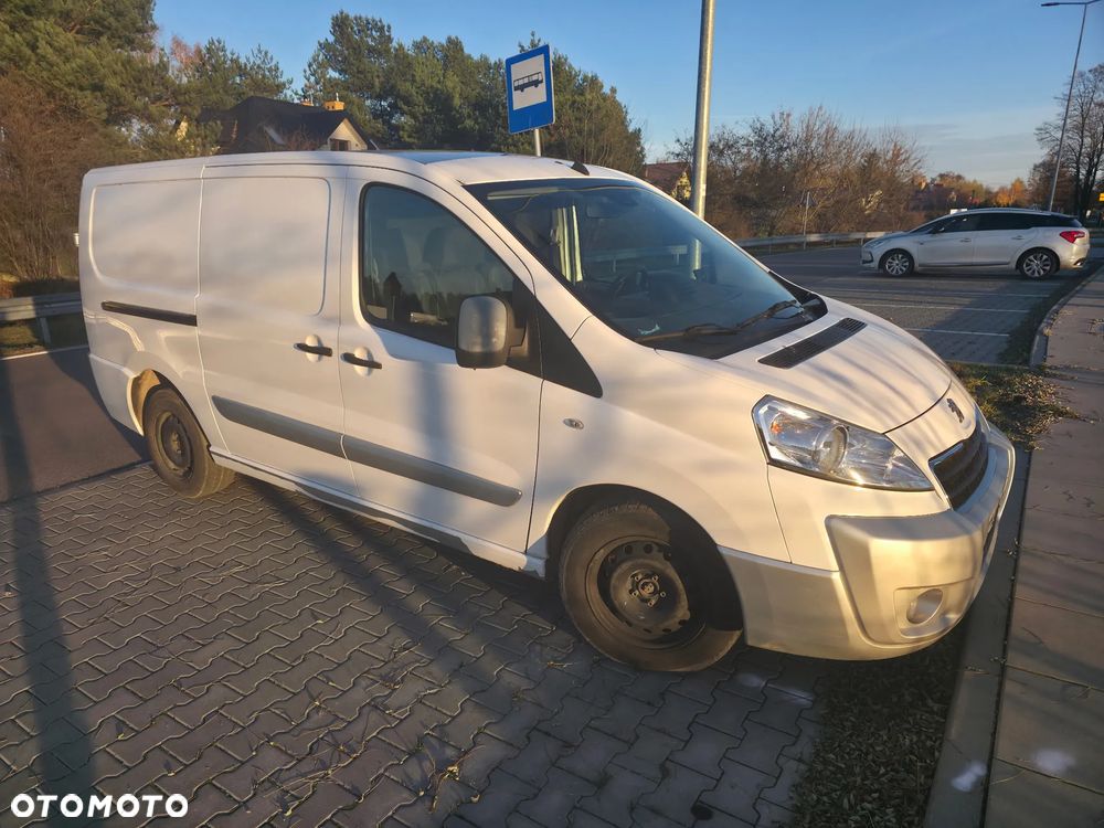 Peugeot Expert - 8