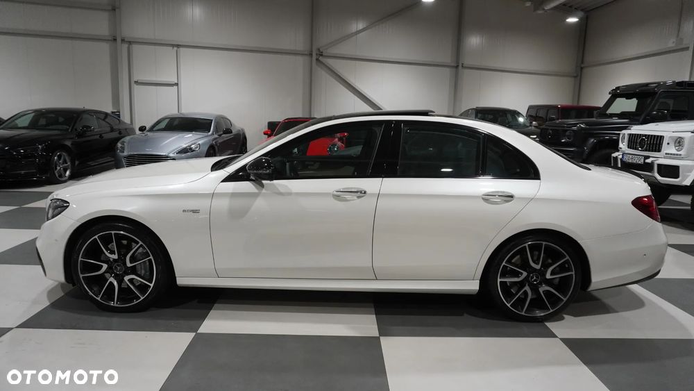 Mercedes-Benz Klasa E - 17