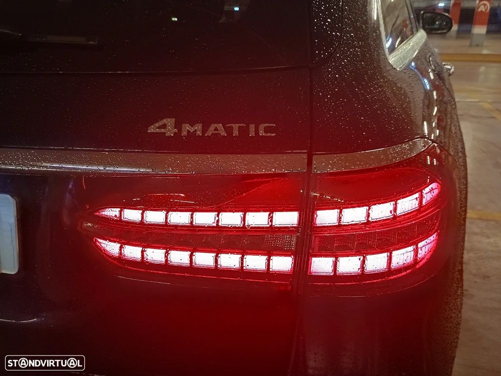Mercedes-Benz E 300 de 4Matic T 9G-TRONIC Exclusive - 32