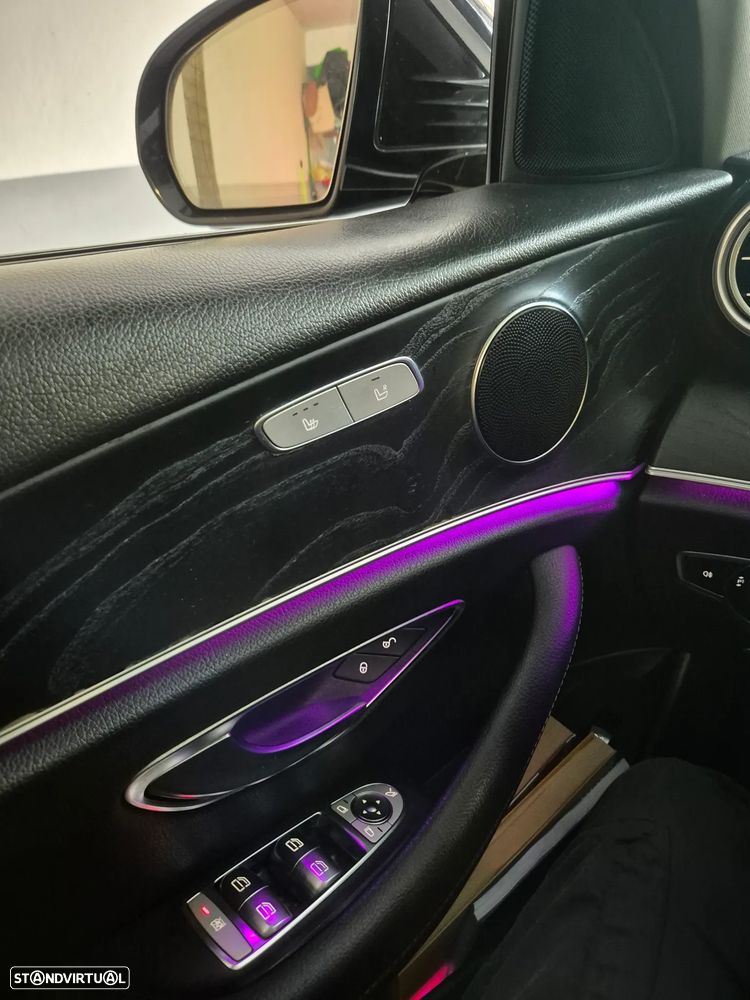 Mercedes-Benz E 220 d AMG designo - 8