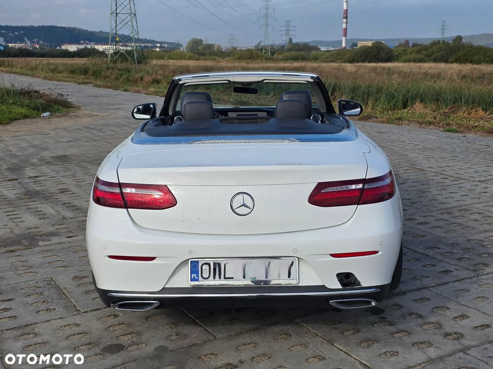 Mercedes-Benz Klasa E 200 Kabriolet 9G-TRONIC - 13