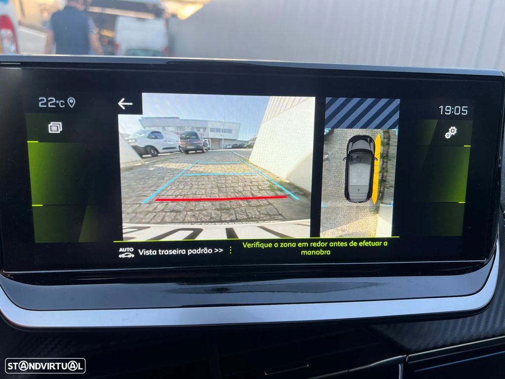 Peugeot 208 PureTech 100 GT - 11