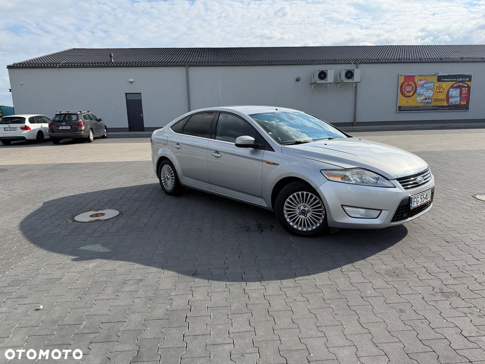 Ford Mondeo 2.0 TDCi Ambiente - 4