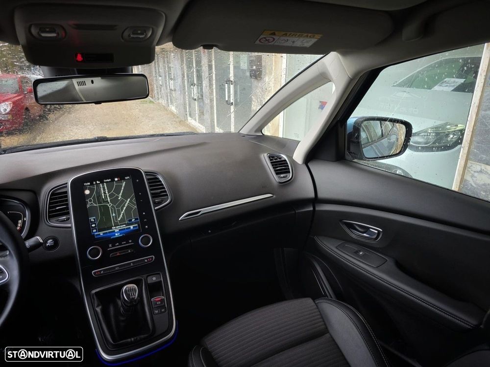 Renault Grand Scénic 1.6 dCi Intens SS - 18