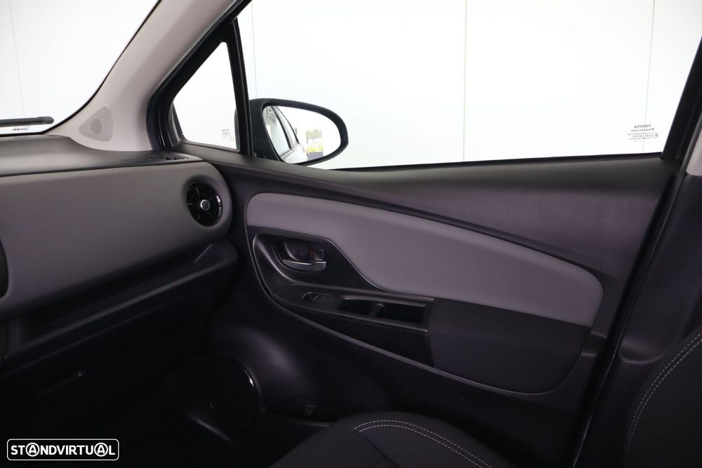 Toyota Yaris 1.0 VVT-i ACtive - 22