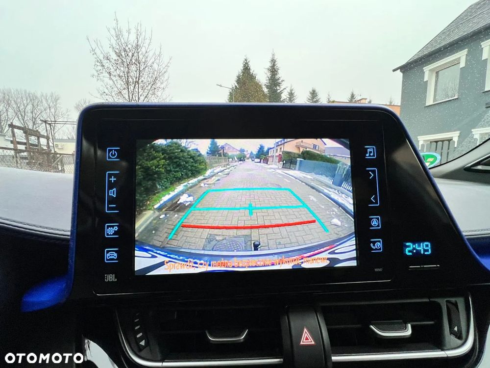 Toyota C-HR 1.8 Hybrid Neon Lime powered by JBL - 20