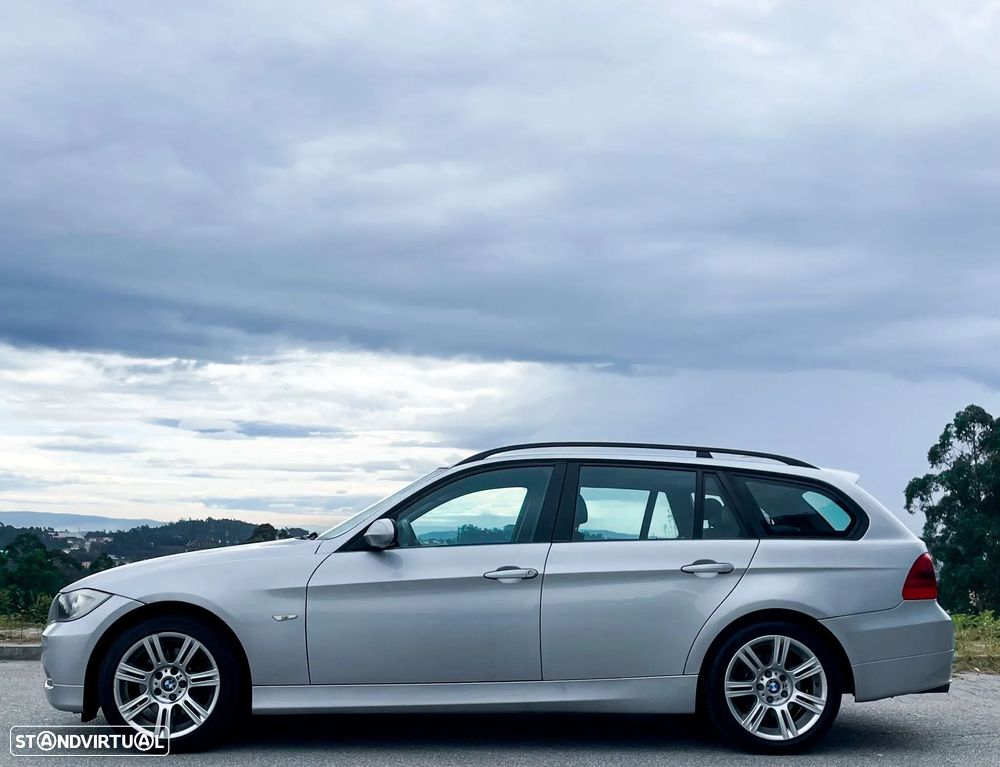 BMW 320 dA Touring - 3