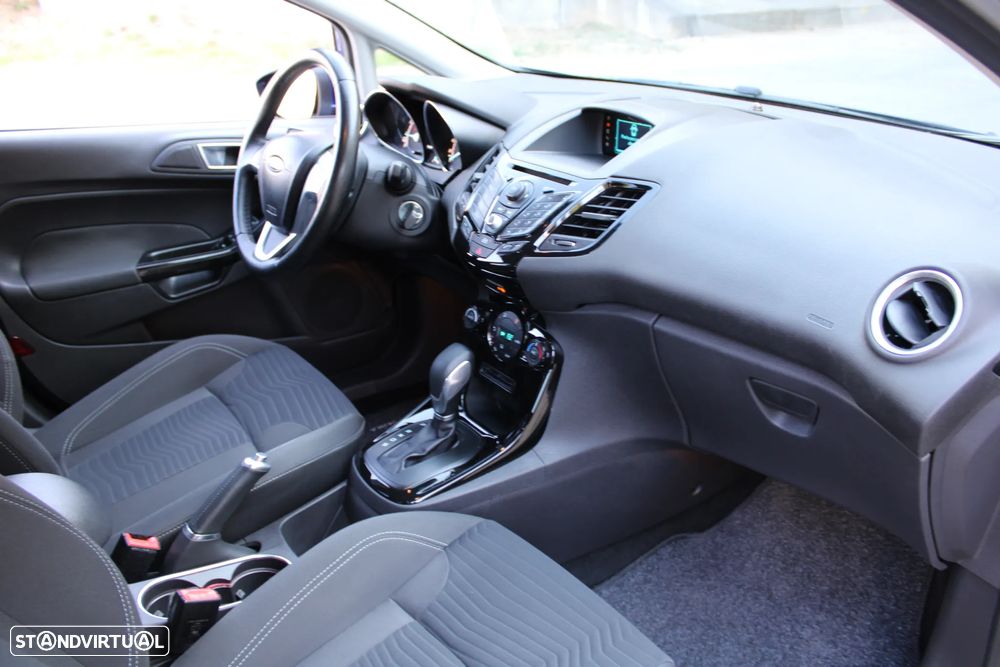 Ford Fiesta 1.0 T EcoBoost Titanium PowerShift - 15