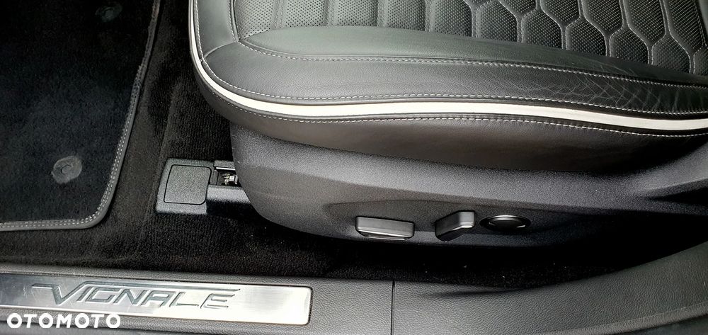 Ford Mondeo Vignale 2.0 TDCi Bi-Turbo PowerShift - 20