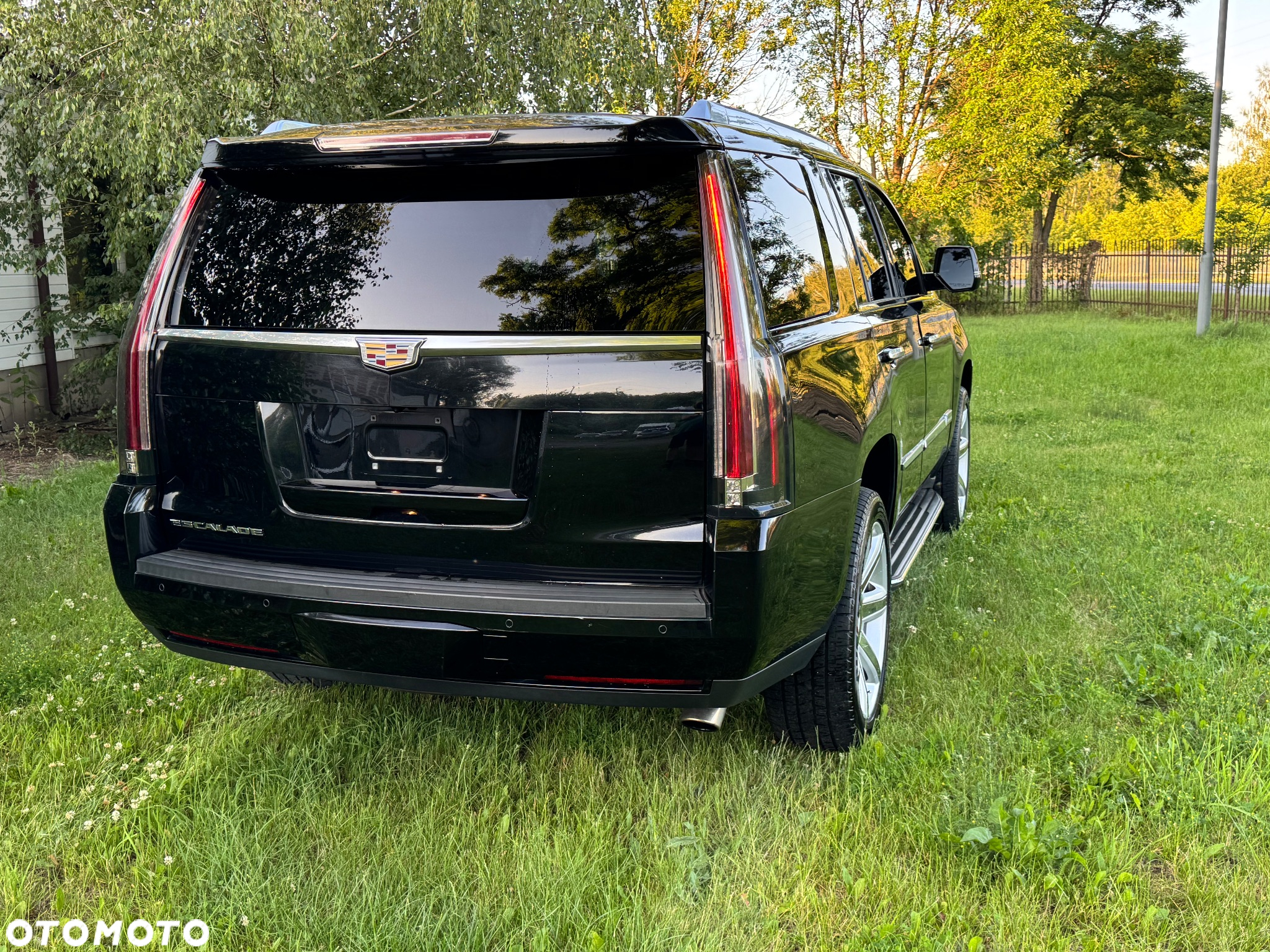 Cadillac Escalade 6.2 V8 AWD AT Premium - 10