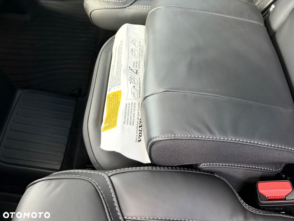 Volvo XC 90 - 12