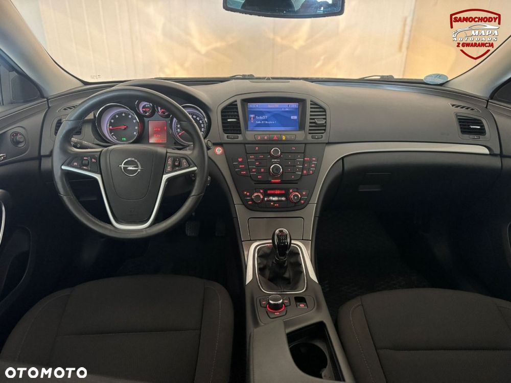Opel Insignia - 15