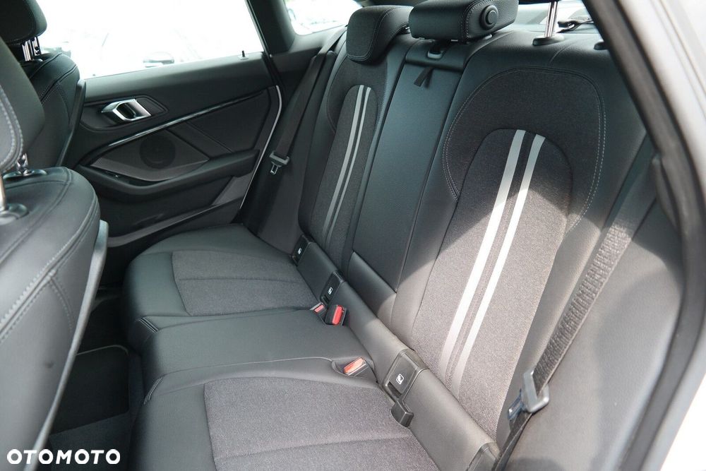 BMW Seria 2 - 14