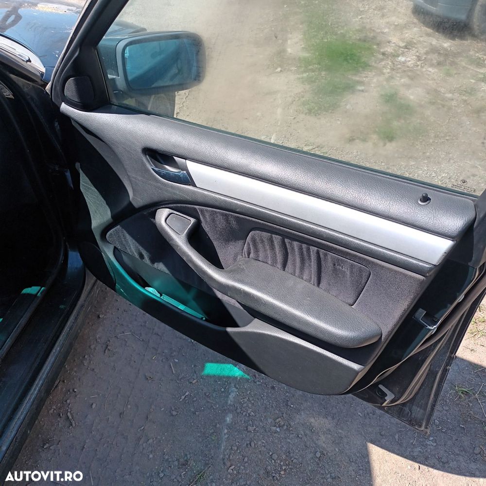 Dezmembrari  BMW 3 (E46)  1998  > 2007 318 i Benzina - 6