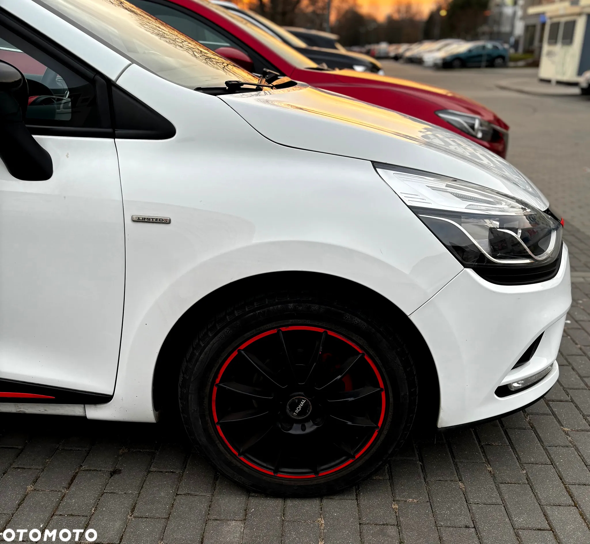 Renault Clio 1.2 16V Limited - 3