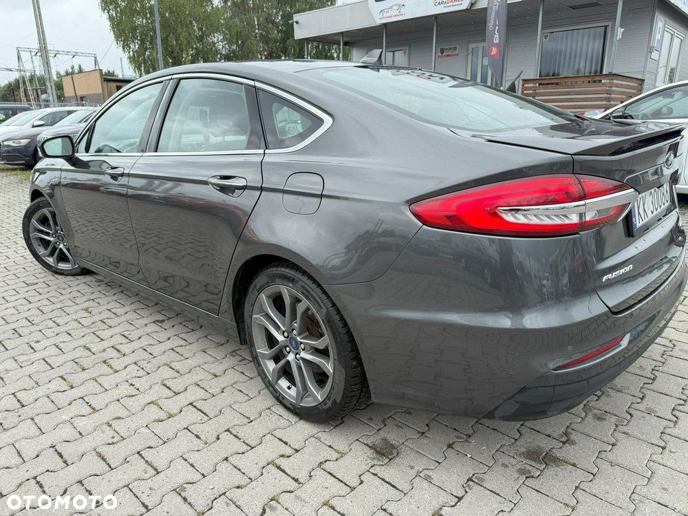 Ford Mondeo - 4