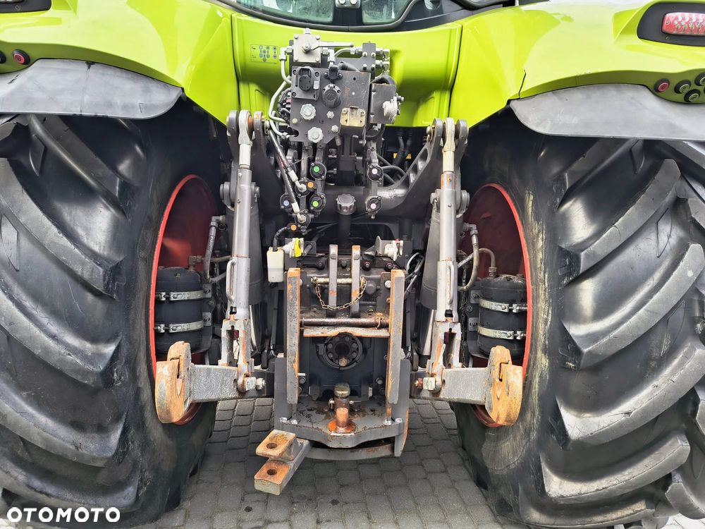 Claas Axion 800 - 10