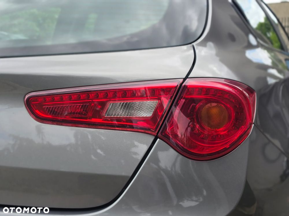 Alfa Romeo Giulietta - 11