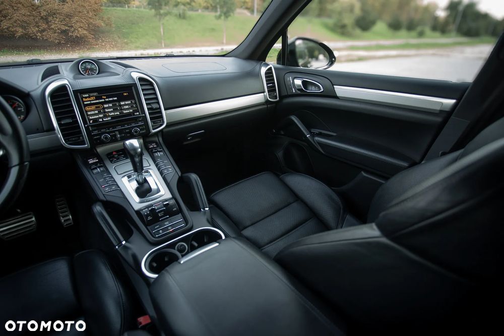 Porsche Cayenne S Diesel - 35