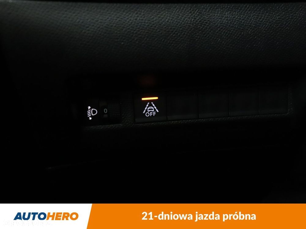 Peugeot 2008 e-2008 Allure Pack - 35