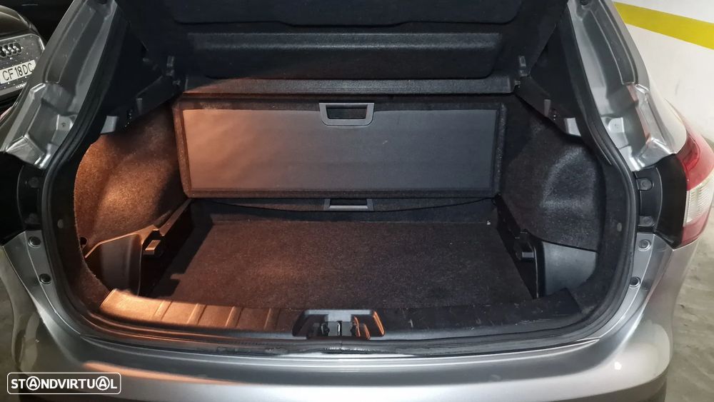 Nissan Qashqai 1.6 dCi Tekna Premium - 27