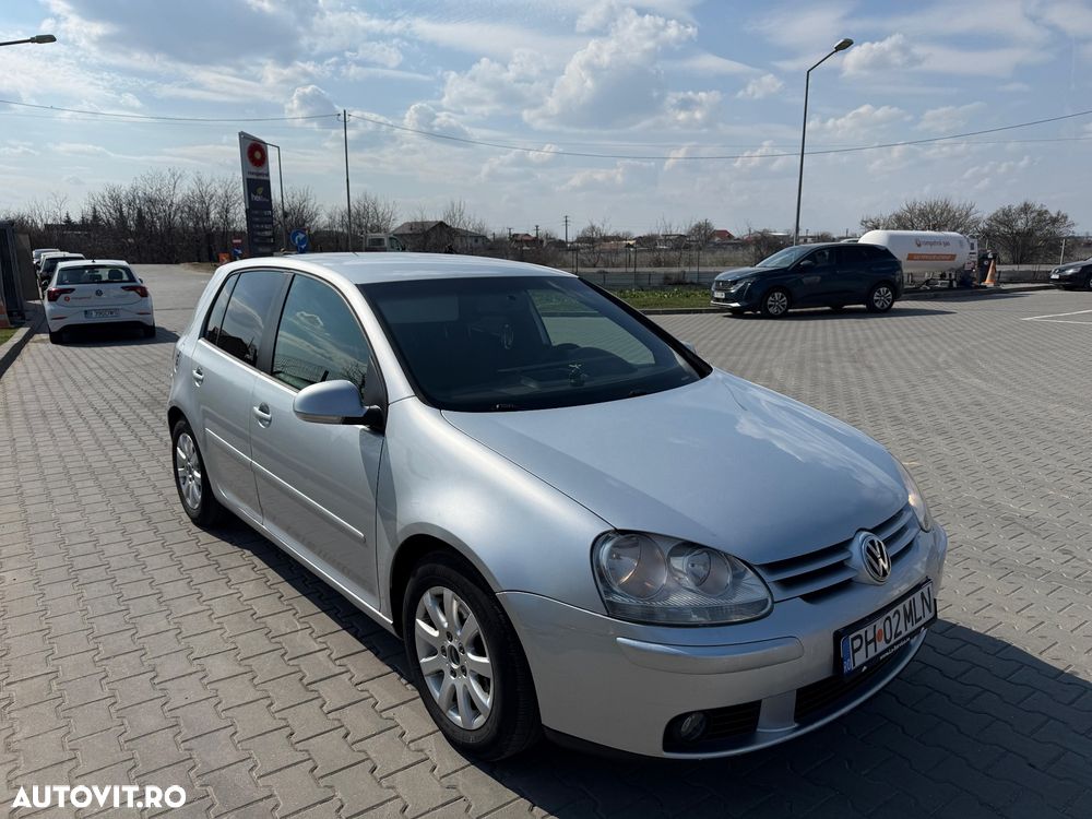 Volkswagen Golf - 3