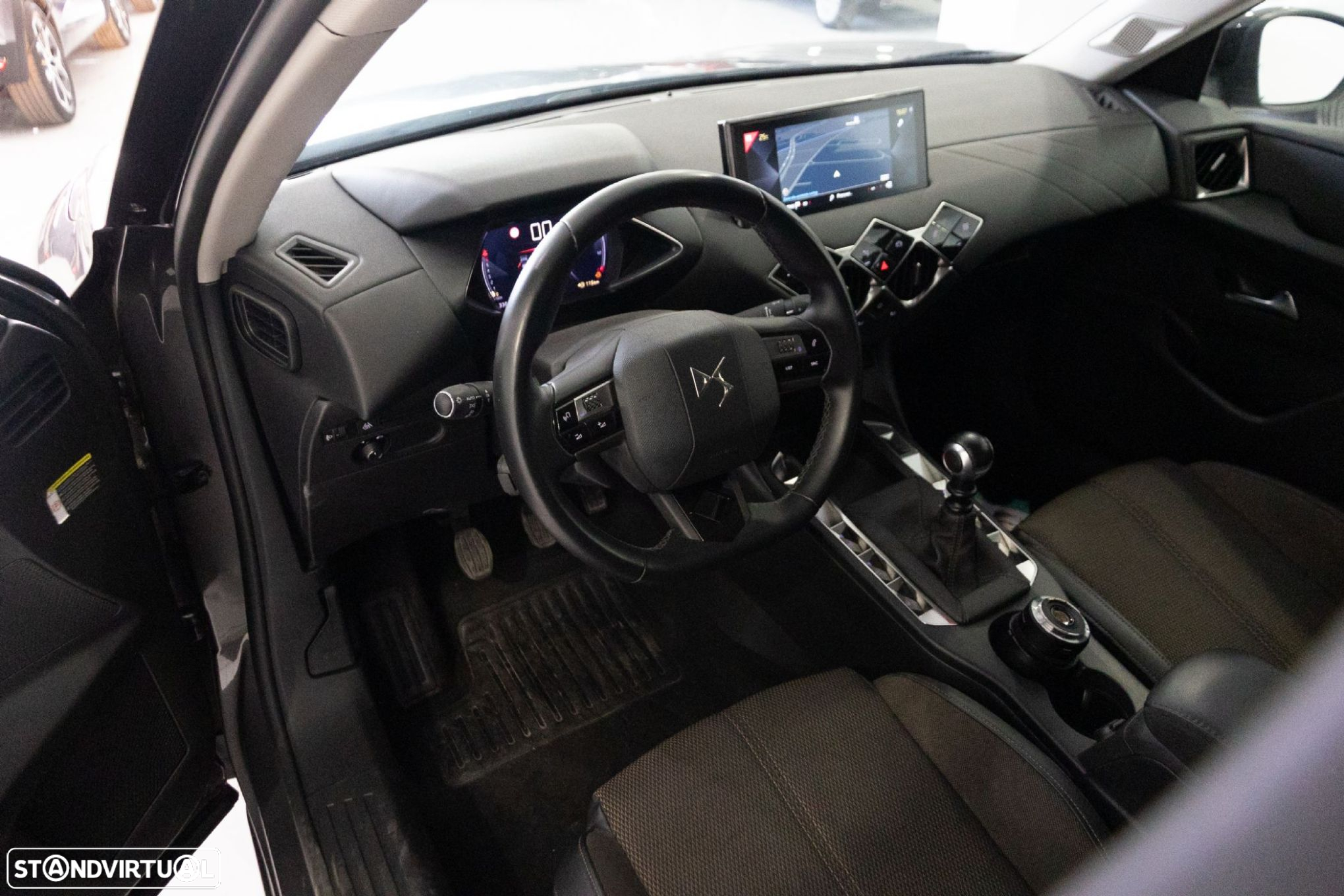 DS DS3 Crossback 1.2 PureTech Bastille - 52