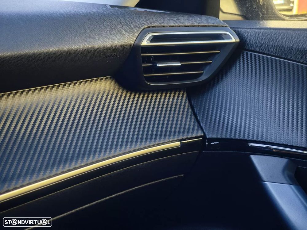 Peugeot e-2008 50 kWh Allure Pack - 17