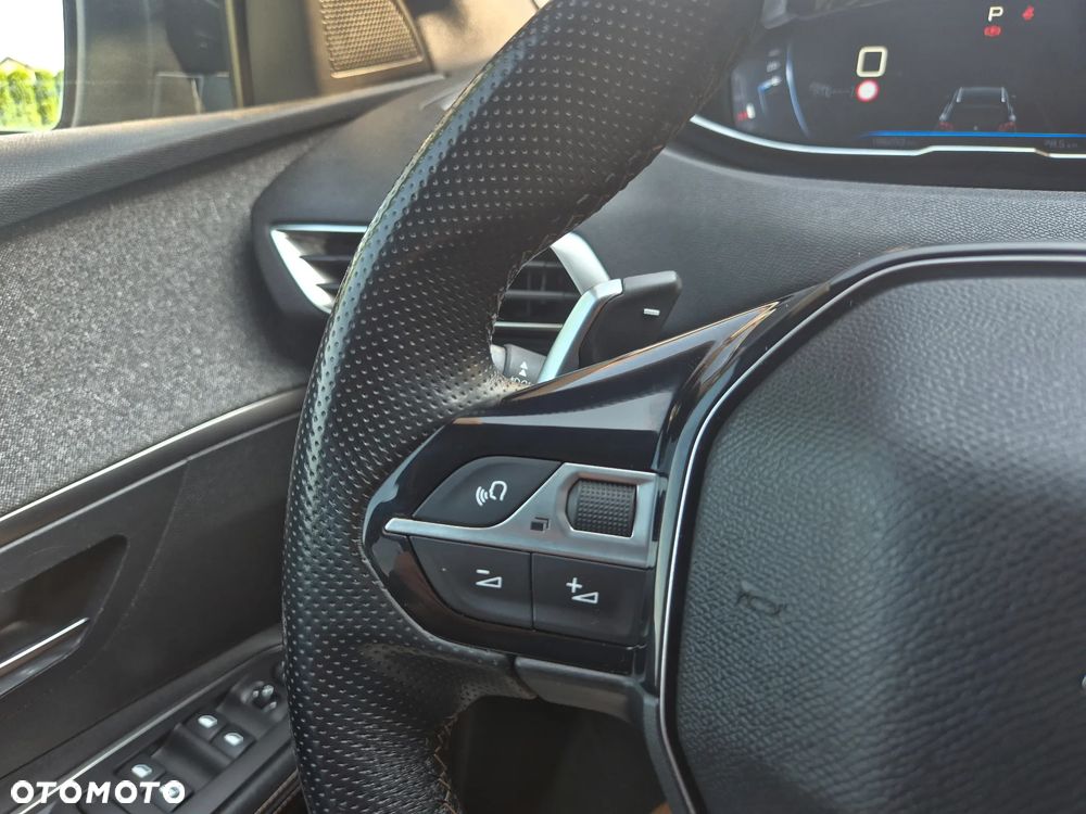 Peugeot 3008 1.5 BlueHDi GT Pack S&S EAT8 - 31