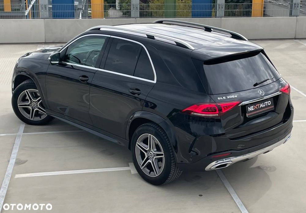 Mercedes-Benz GLE 300 d 4Matic 9G-TRONIC AMG Line - 7