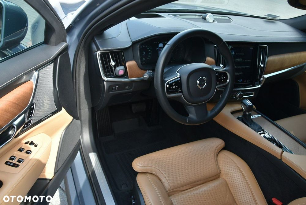 Volvo S90 - 10