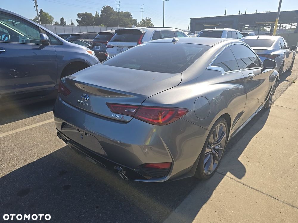 Infiniti Q60 - 4