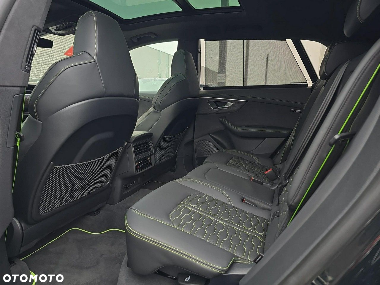 Audi RS Q8 - 29