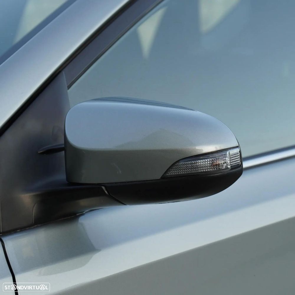 Toyota Auris 1.8 HSD Active - 42