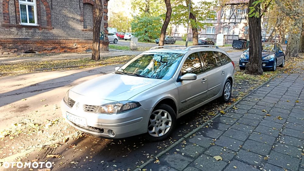 Renault Laguna 2006 photo 2