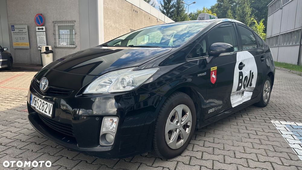 Toyota Prius 1.8 HSD Prestige - 8