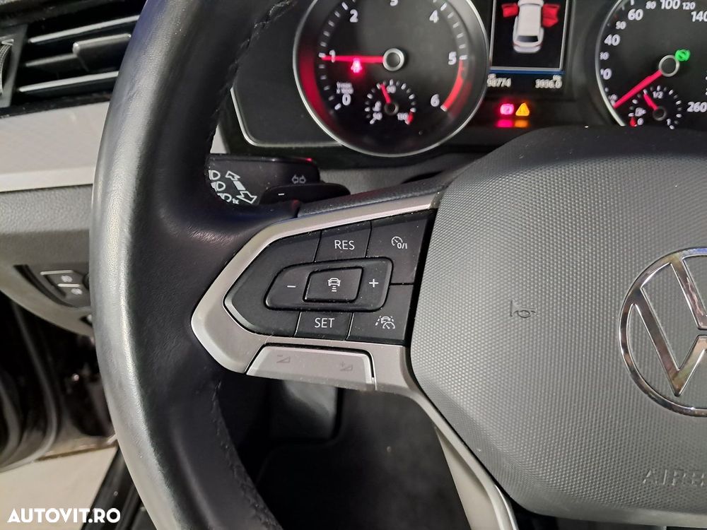 Volkswagen Passat Variant 2.0 TDI DSG Comfortline - 13