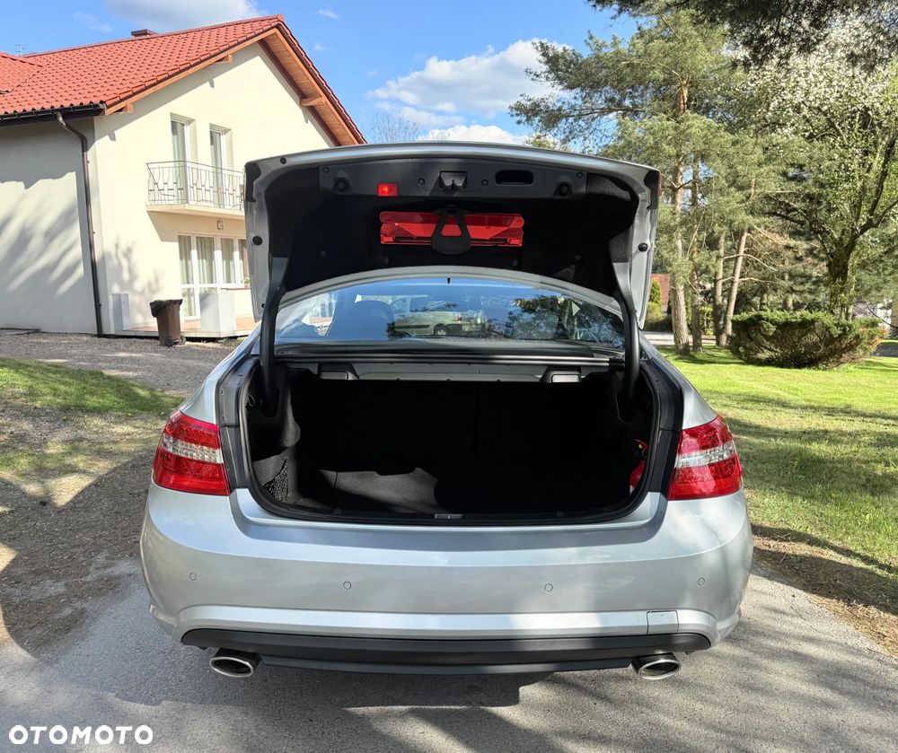Mercedes-Benz Klasa E 350 CDI BlueEff - 29